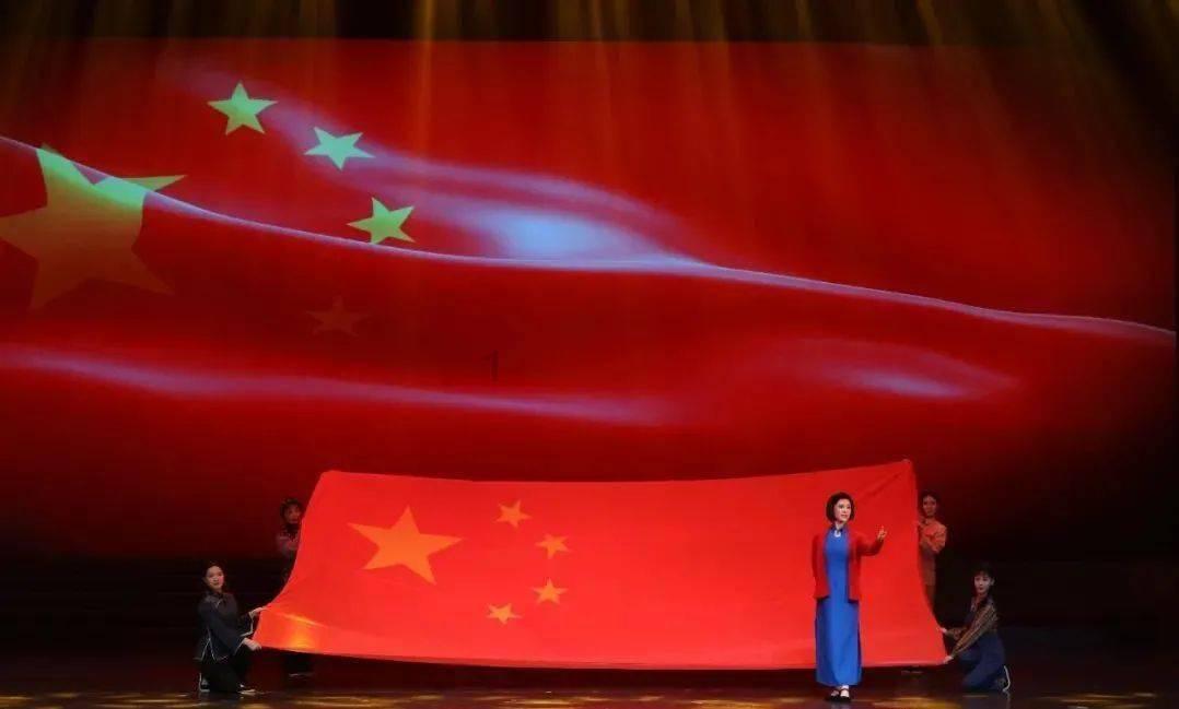 辽阳市王尔烈文化艺术研究会川城村活动基地举行揭牌仪式